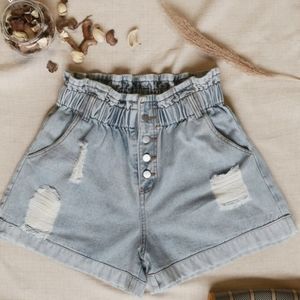Paper Bag style boyfriend jean shorts
